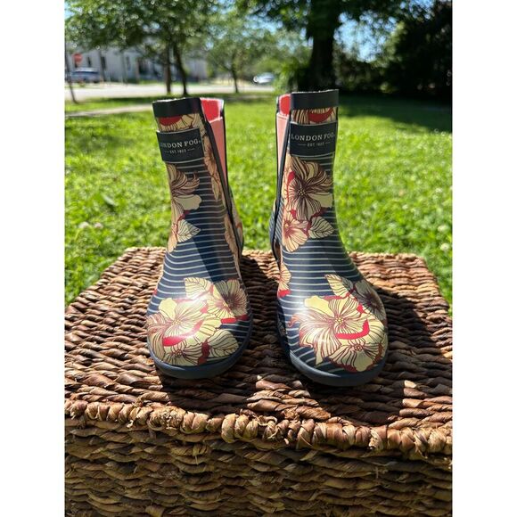 London Fog Picadilly Ankle Rainboots Size 6 - Picture 2 of 8